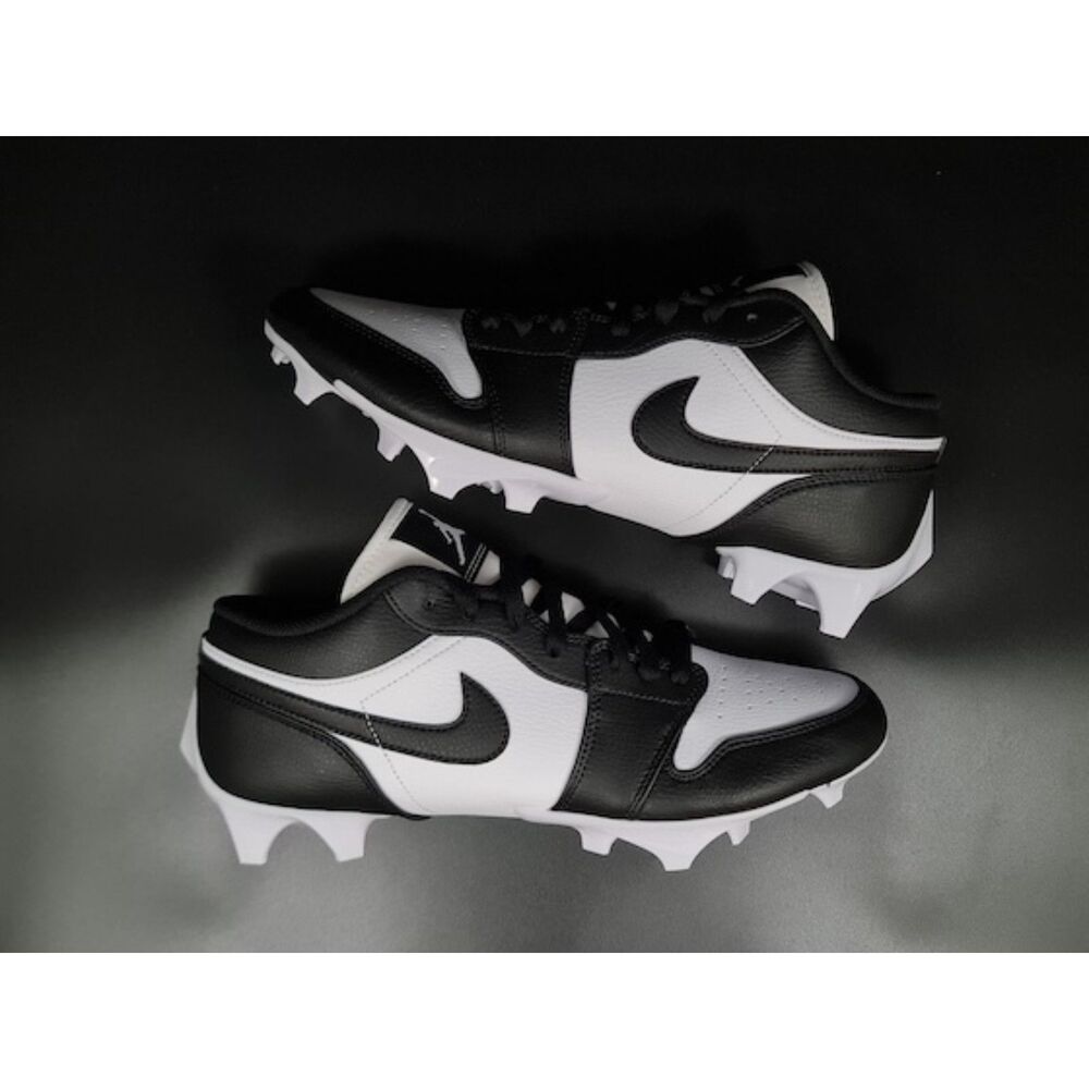 Jordan 1 Low TD Cleat Panda. SIZE 10.5 - FJ6245-100